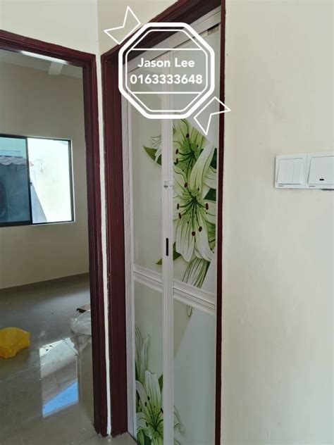 Bifold Door Pintu Lipat Aluminium Bilik Tandas Dapur Toilet Washroom