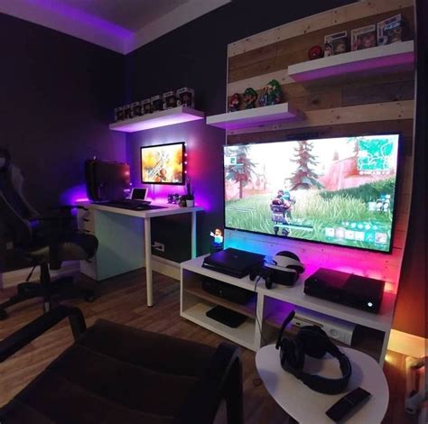 Cozy Game Room Ideas For Your Home Babes Game Room Computer Gaming Room Video Game Rooms