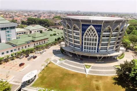 Tiga Kampus Swasta Masuk Daftar 16 Universitas Terbaik Di Indonesia