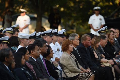 Hundreds Gather To Mark The One Year Anniversary Of The Navy Yard Shooting The Washington Post