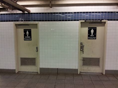 Subway Toilets — Toilets Of The World