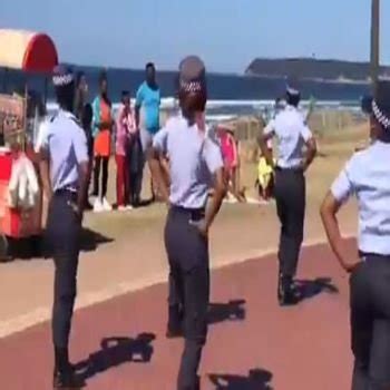 Dancing to jerusalema in johannesburg. WATCH: Durban female police officers join 'Jerusalema ...