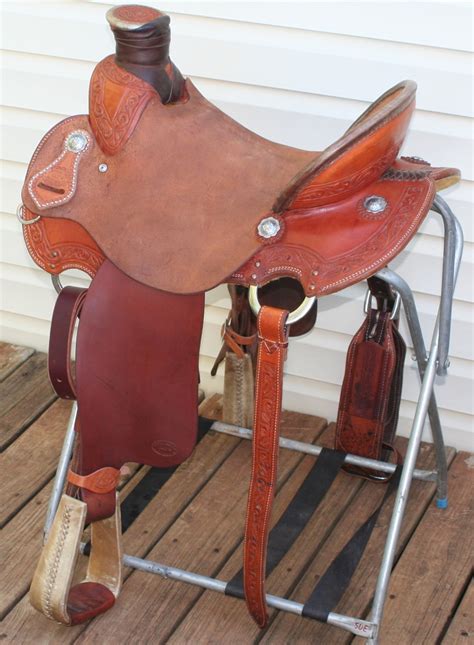 Free shipping on selected items. PENDING -Used 16" Lady Wade Ranch Saddle, Jays Custom, FQH