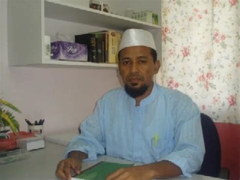 Jadi untuk artikel kali ini kami akan membahas mp3 bacaan ruqyah secara lengkap dan dari qori bersuara merdu untuk diri sendiri (mandiri) ataupun orang lain yang bisa anda. RUQYAH - Rawatan Islam Alternatif ( Nusantara )