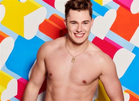Love Islands Curtis Pritchard New Face Of Weight Watchers After