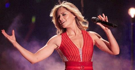 Helene Fischer Biography Management And Leadership