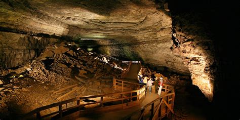 15 Incredible Caves To Explore In America Travelzoo