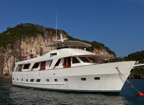 60ft Day Cruiser Epic Charters
