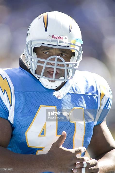 Lorenzo Neal Fullback For The San Diego Chargers Before A Game San