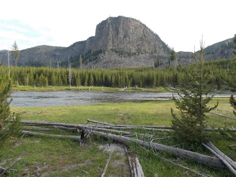 Mount Haynes and the Madison River, Yellowstone National Park [OC] : r