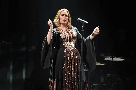 Adele Performs At 2016 Glastonbury Festival 22 Gotceleb