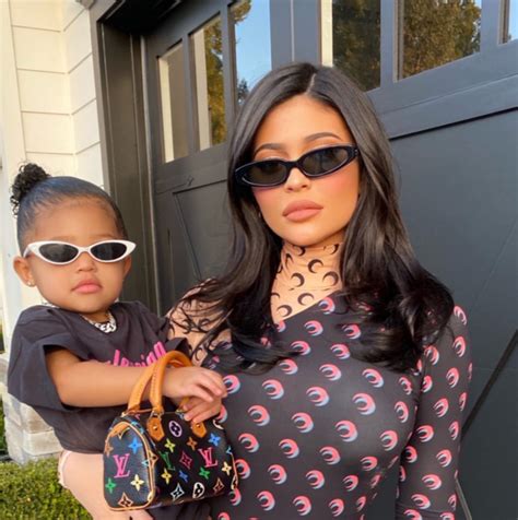 Американская актриса и модель сторми майя (stormi maya) на фото в instagram (июнь 2019). 'KUWTK' STAR KYLIE JENNER AND BABY STORMI ARE A ...