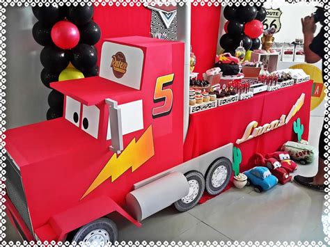 This incredible lightning mcqueen + cars themed birthday party was submitted by alessandra calazans. Cars (Disney movie) Birthday Party Ideas | Photo 2 of 19 ...