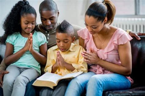 ¿cómo Orar A Dios Correctamente Los Consejos De Jesús