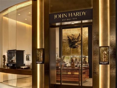 le joaillier john hardy aux galeries lafayette