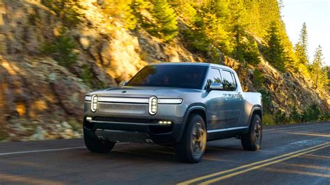 Ford invests $500 million in electric truck company Rivian