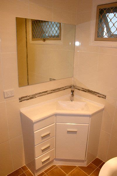 A bathroom vanity can be used to jazz up a corner of your home that is often overlooked. Bathroom Vanity Units Brisbane | Corner bathroom vanity ...