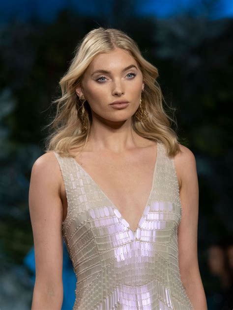 Born elsa anna sofie hosk on 7th november, 1988 in stockholm, sweden, she is famous for top sexiest models, victoria's secret angel in a career. Elsa Hosk - Alberta Ferretti Cruise 2020 Collection Show ...