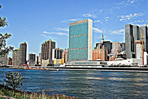 United Nations Headquarters In Nyc Cool Places To Visit United