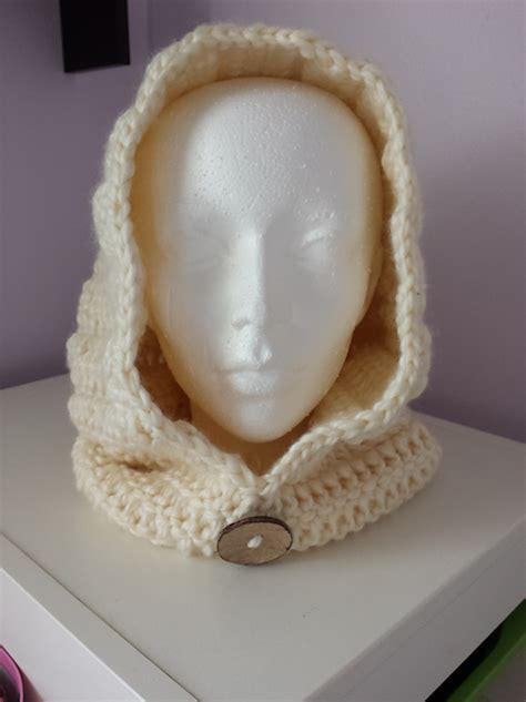Ravelry Basic Hooded Cowl Pattern By Like It Want Some