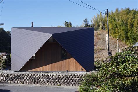 Origami House By Tsc Architects Daily Design Inspiration For