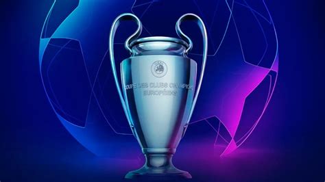 UEFA aprova mudança no formato da Champions League e põe fim na fase de