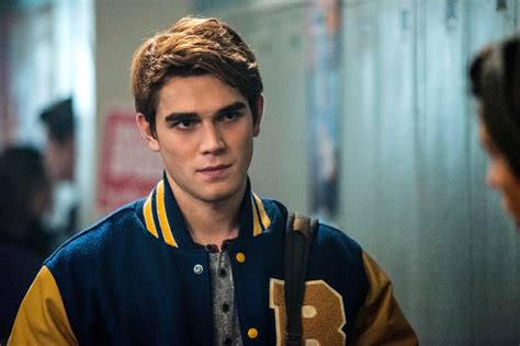 Riverdale Review This Isnt The Archie You Grew Up With Chicago