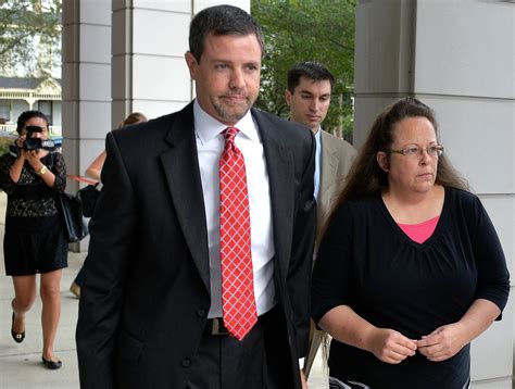 Opinion The Storm Over The Kentucky Clerk Kim Davis And Gay Marriage The New York Times