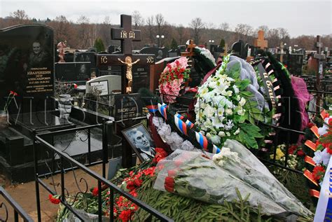 Могила Шаинского На Троекуровском Кладбище Фото Сегодня Telegraph