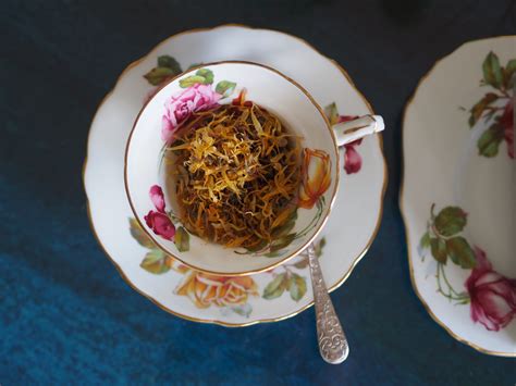 But don't confuse them with ornamental pea flowers. You can EAT marigold flowers? Yes! 5 recipes featuring ...