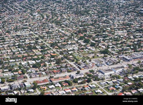 Suburban Sprawl Aerial High Resolution Stock Photography And Images Alamy