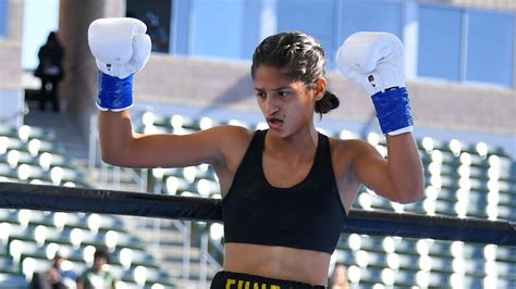 Womens Boxing Divisional Rankings Gabriela Fundora Wins Keeps Spot At Flyweight Mikaela