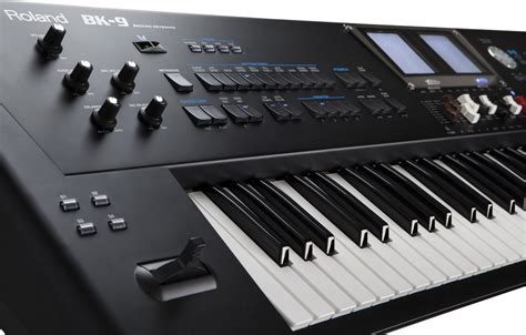 ROLAND BK 9 REVIEW SPEC: ROLAND BK9 KEYBOARD VIDEO INSTRUMENTS MUSIC DEMO