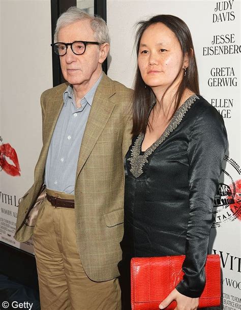 Or, alternately, she was a lolita. Woody Allen Soon Yi Previn - Ces couples qui assument leur ...