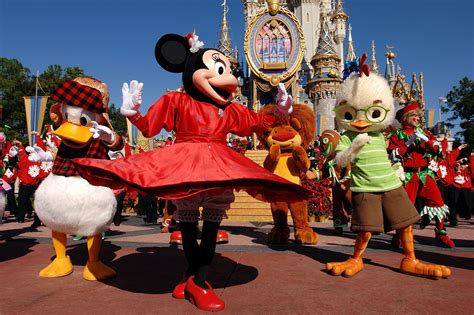 Minnie Mouse Gets Her Own Star On The Hollywood Walk Of Fame Disney