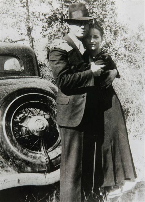 Photos Letter And Photos From Gangsters Bonnie And Clyde