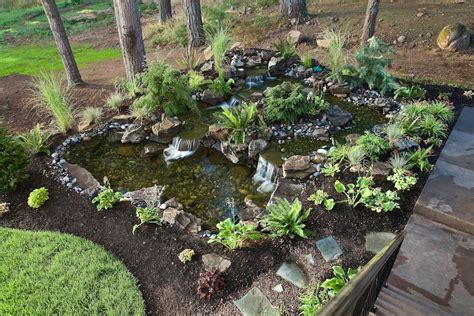 However, if you're hiring a professional, you can expect to pay anything between £1,200 and £1,500. 2017 Landscape Boulders Cost | Large Landscaping Rock Prices