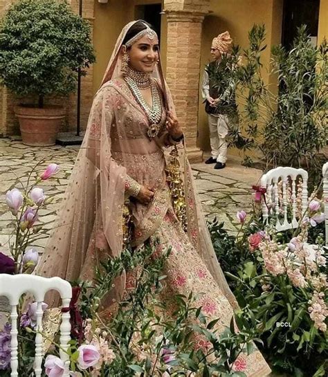 Anushka Sharma Virat Kohli Wedding Photos Unmissable Pictures Of The