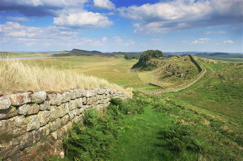 Best Hadrians Wall Walk And Best Views Guide Path From