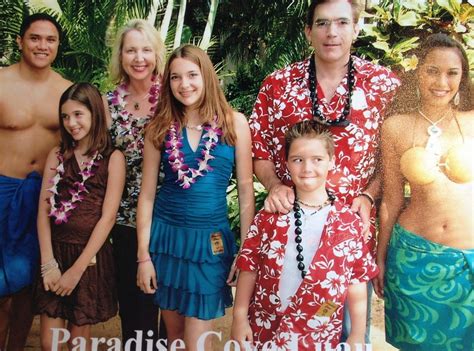 Pin on Awkward Family Photos