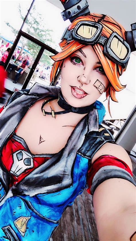 This Gorgeous Gamer Took Borderlands Cosplay To The Next Level