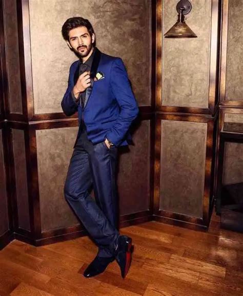 Kartik Aaryan Age Net Worth Height Affairs Bio And More 2022 The Personage