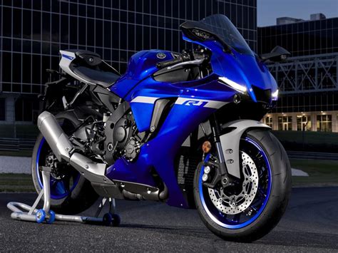 Le Nuove Supersport Yamaha Yzf R1 E Yzf R1m 2020 Il Sole 24 Ore