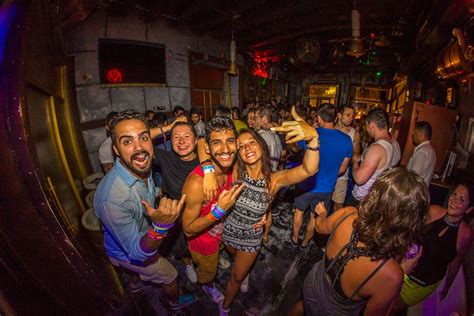 Top 5 Cartagena Nightclubs To Visit In Your Colombia Bachelor Party