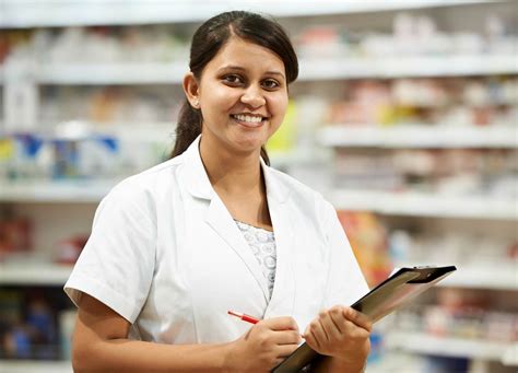 Comprehensive Pharmacy Services for Healthcare Facilities | Lifemed