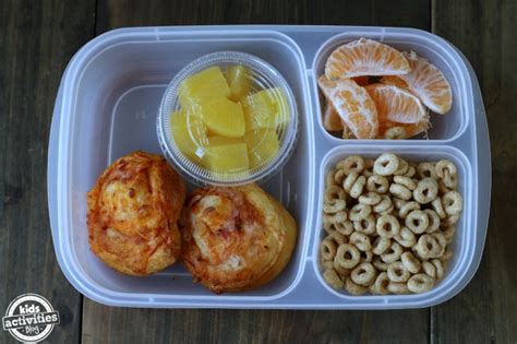 If you buy a bunch of groceries with no plan you may not use all of them and end up wasting money and food, or you may be too tired during the week to figure out recipes that fit your ingredients. 5 BACK TO SCHOOL LUNCH IDEAS FOR PICKY EATERS - Kids Activities