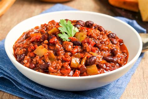Dec 18, 2020 · add the garlic and cook until fragrant, about 30 seconds. Easy Ground Beef Chili Recipe