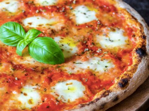 La pizza margherita Recette réalisable à la maison Recette de La