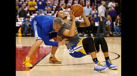 Steph Curry Goes Through Pregame Warm Up For First Time In More Than Two Weeks Youtube