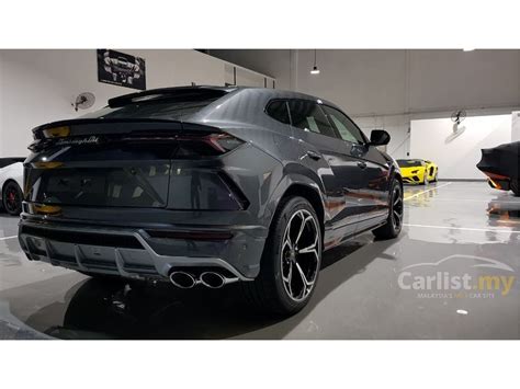 The italian firm took its good time to make and design it. Lamborghini Urus 2018 4.0 in Selangor Automatic SUV Grey ...